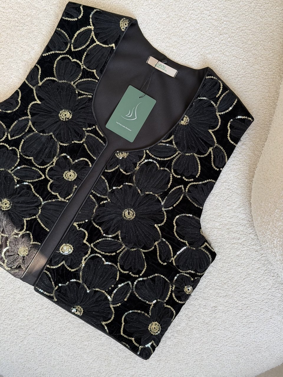 photo_2025-11-12_10-29-38 جلیقه رز - تصویر 1