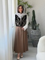 سخمه برگ سوزنی